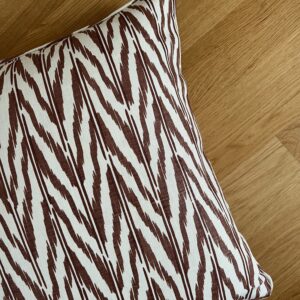 Cushion cover, Painted Ikat Sienna - Image 2
