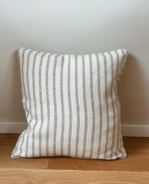 Kissenbezug, Polka Stripe Creme Noir