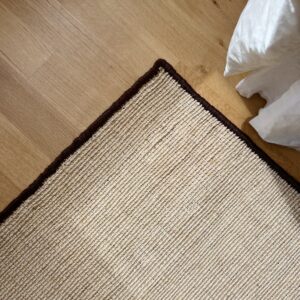 Handgefertigter und maßgeschneiderter Sisal-Teppich – Bild 2
