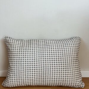 Cushion cover, Diamond Dot Wedgwood Blue - Image 3