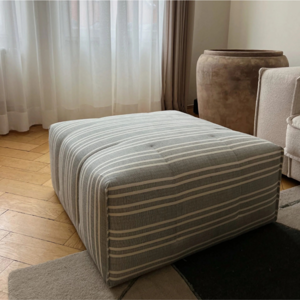 Lain Ottoman/Pouf